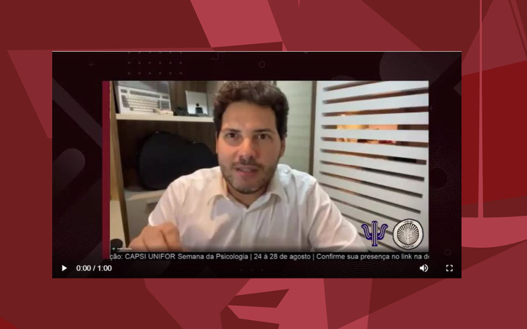 André Peixoto fala sobre o Cyberbullying em evento realizado pela UNIFOR